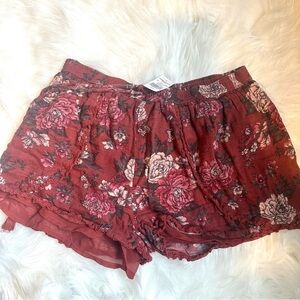 NWT American Eagle Floral and Flowy Shorts🌺